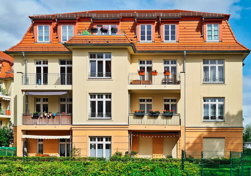 Mehrfamilienhaus