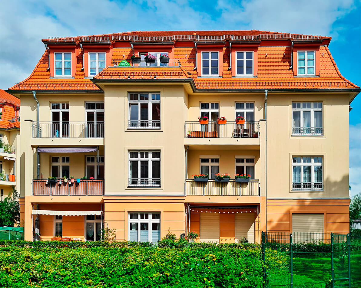 Mehrfamilienhaus